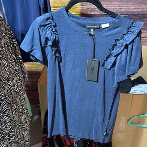 Blue Ruffled Top silver jeans co size large 12/14